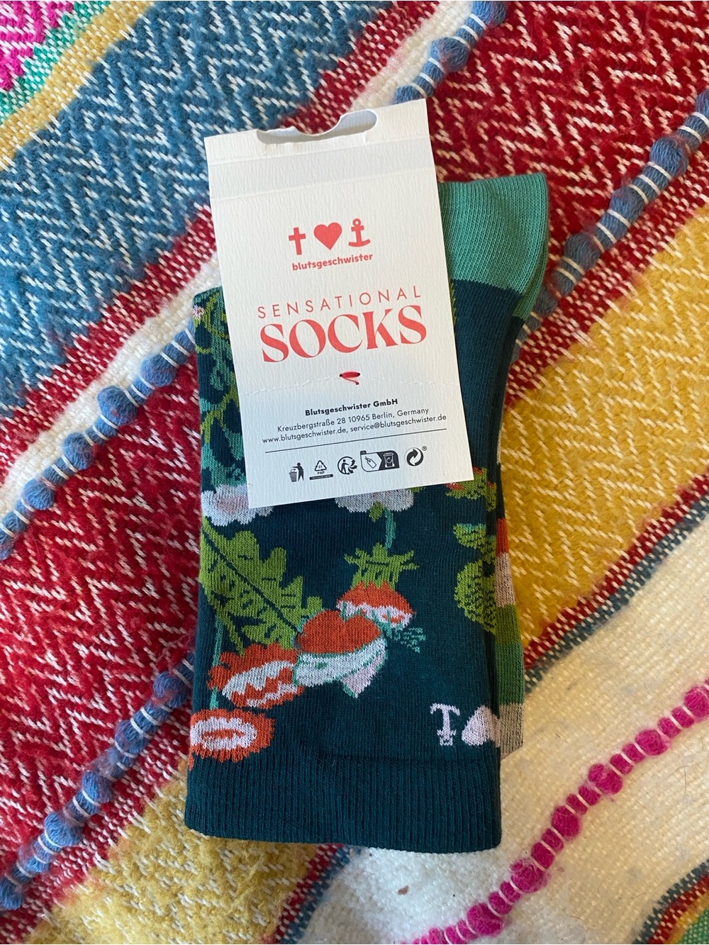 blutsgeschwister strawberry flower Socks - new with tags